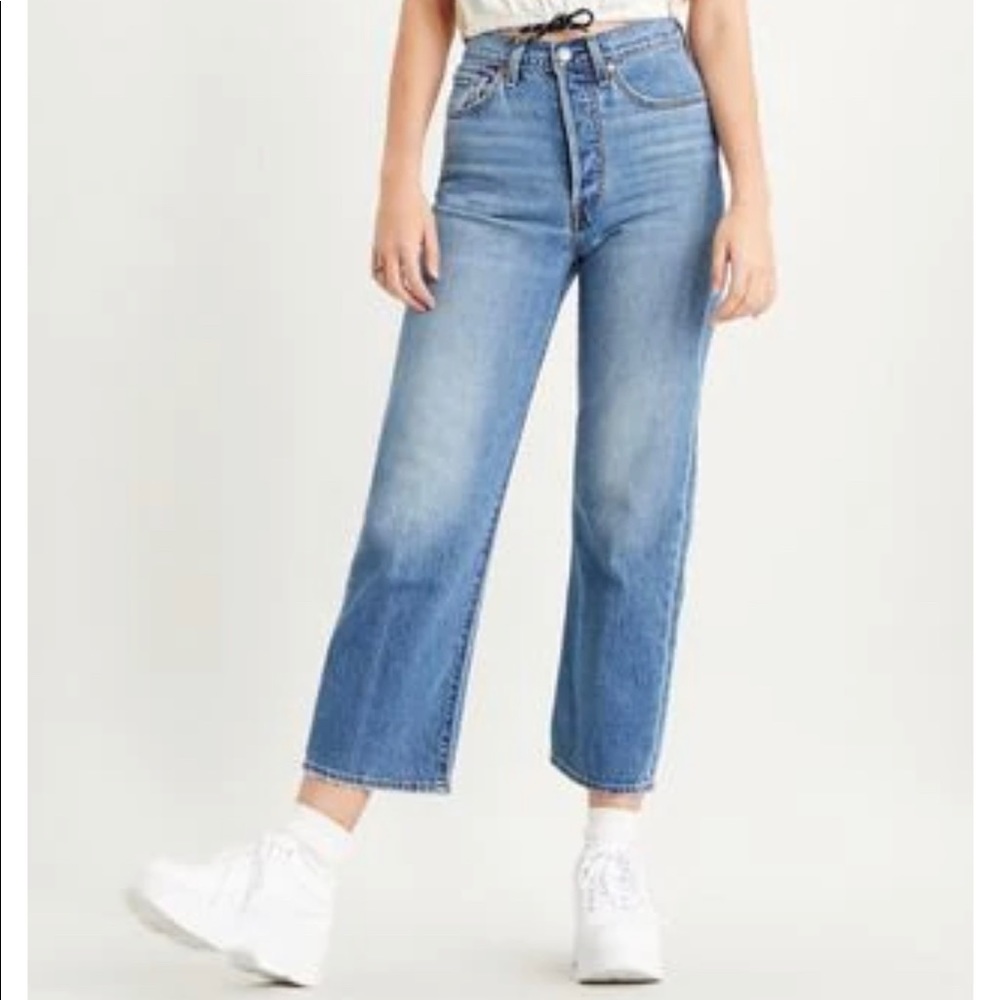 Levi’s Ribcage Straight Ankle- At The Ready